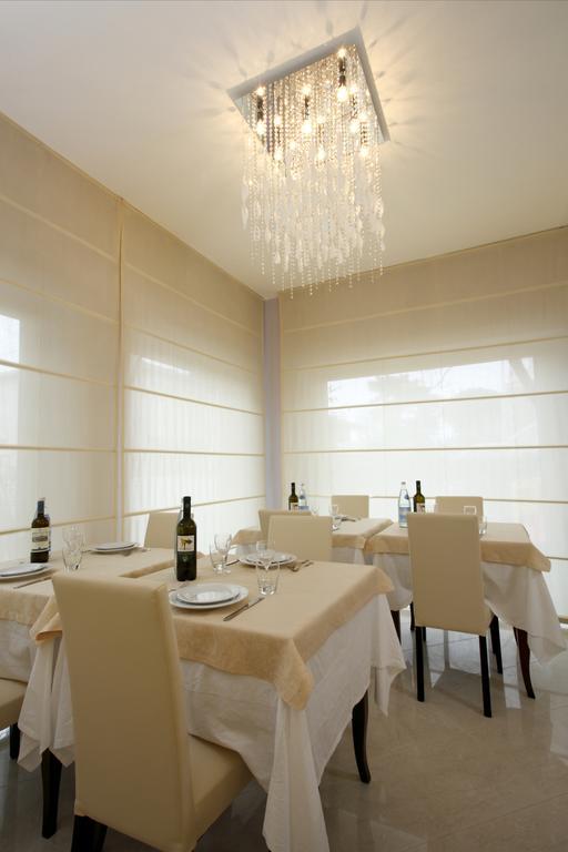 B&B Airone Cervia - Camere E Appartamenti Ngoại thất bức ảnh